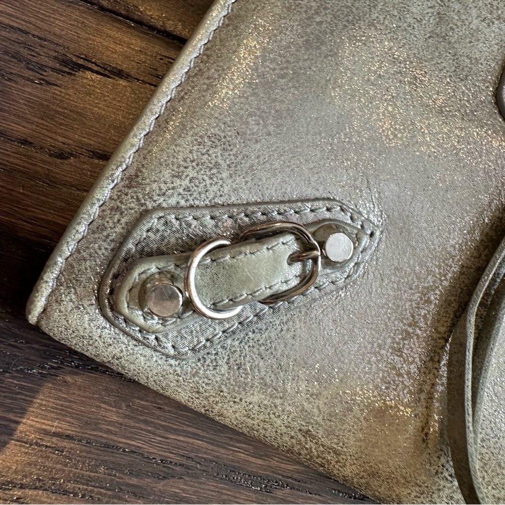 Balenciaga Shimmer Leather Milkyway Papier Flap Long 
Wallet - Picture 4 of 15
